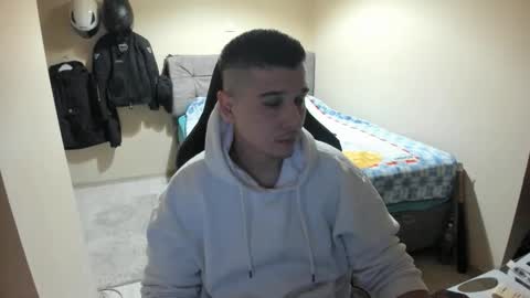 Snapshot of ulxer chatting on 10, 4, 2026 hi im mike tyson - online show from 10, 4, 2026