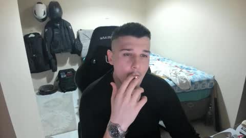 Snapshot of ulxer chatting on 16, 4, 2026 hi im mike tyson - online show from 16, 4, 2026