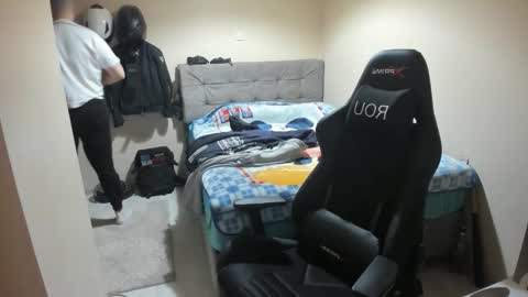 Snapshot of ulxer chatting on 17, 4, 2026 hi im mike tyson - online show from 17, 4, 2026