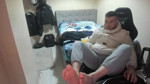 Snapshot of ulxer chatting on 25, 4, 2026 hi im mike tyson - online show from 25, 4, 2026