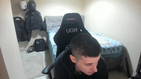 Snapshot of ulxer chatting on 15, 5, 2026 hi im mike tyson - online show from 15, 5, 2026
