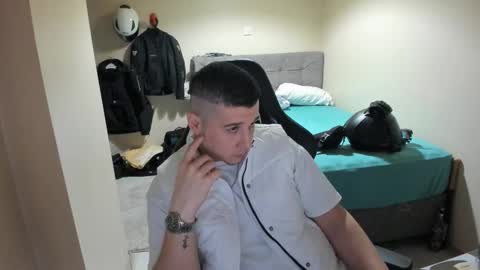 Snapshot of ulxer chatting on 4, 6, 2026 hi im mike tyson - online show from 4, 6, 2026