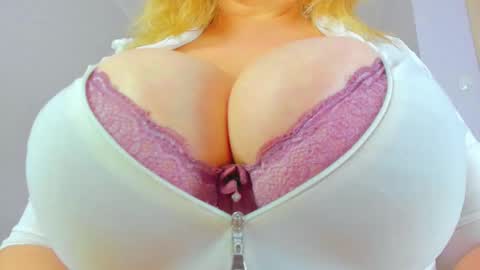 Snapshot of umnizza7777 chatting on 13, 2, 2026 umnizza7777 online show from 13, 2, 2026