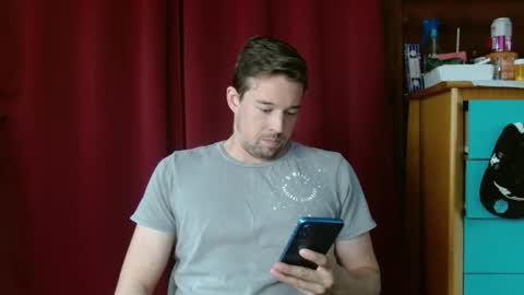 Snapshot of umphreak42 chatting on 16, 1, 2026 Andrew online show from 16, 1, 2026