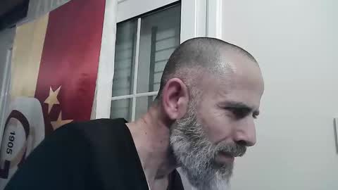 Umutlu003 online show from 4, 4, 2026