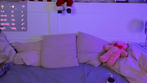 Una  online show from 4, 1, 2025