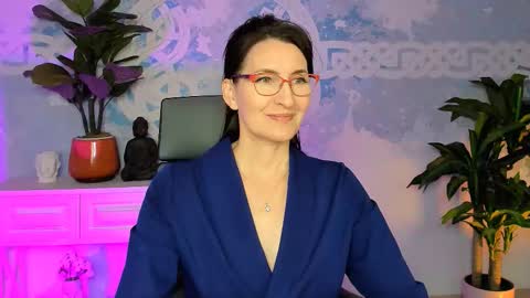 UnaTera online show from 15, 11, 2025