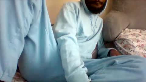 Snapshot of uncircumcise30 chatting on 25, 5, 2026 uncircumcise30 online show from 25, 5, 2026