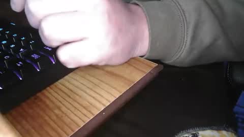 Six online show from 2, 4, 2026