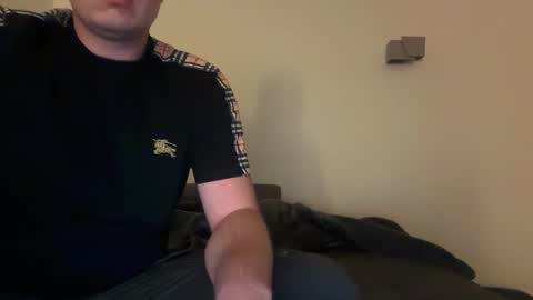 Tom online show from 6, 10, 2025