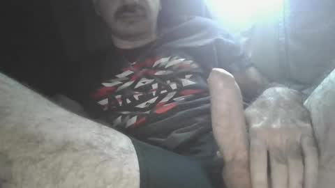 Snapshot of uncutgems818 chatting on 17, 10, 2025 uncutgems818 online show from 17, 10, 2025