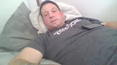 Snapshot of uncutstud18 chatting on 29, 11, 2025 UncutStud online show from 29, 11, 2025