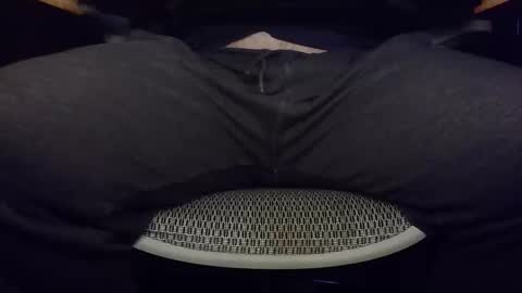 Under the desk online show from 16, 3, 2026