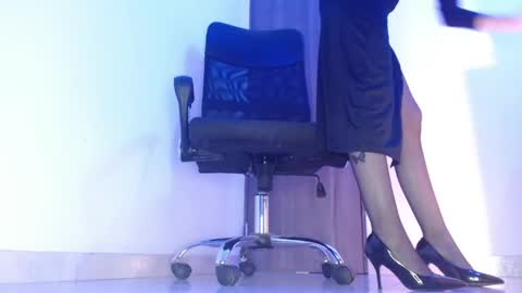 Snapshot of underlana____ chatting on 29, 4, 2026 online show from 29, 4, 2026