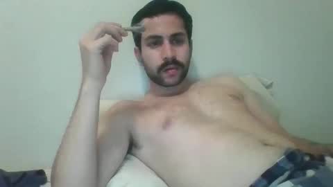 Snapshot of understanding_man chatting on 7, 4, 2026 understanding_man online show from 7, 4, 2026