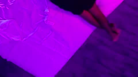 Snapshot of uniballboy chatting on 1, 4, 2026 Uni Ball online show from 1, 4, 2026