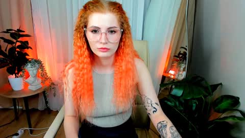 Call me Mira  thumbs up its make me happy online show from 8, 2, 2025