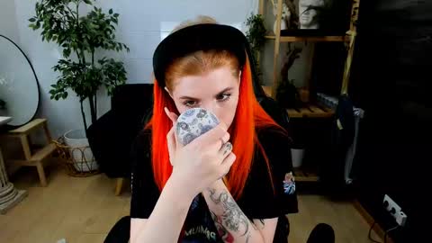 Call me Mira  thumbs up its make me happy online show from 22, 2, 2025