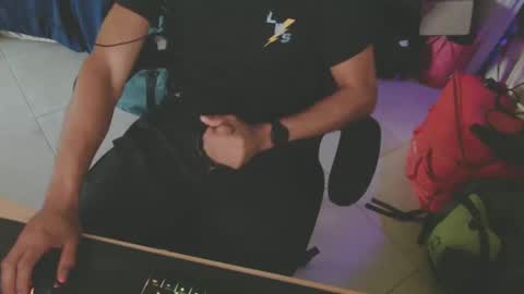 Snapshot of unicornflowers chatting on 2, 3, 2025 unicornflowers online show from 2, 3, 2025