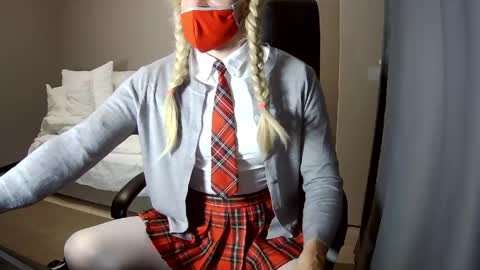 Mylittlecute online show from 27, 4, 2026