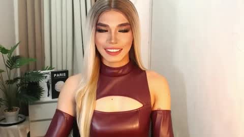 Miss Andrea online show from 17, 10, 2025