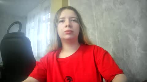 Snapshot of universeemily chatting on 4, 11, 2025 UniverseEmily online show from 4, 11, 2025