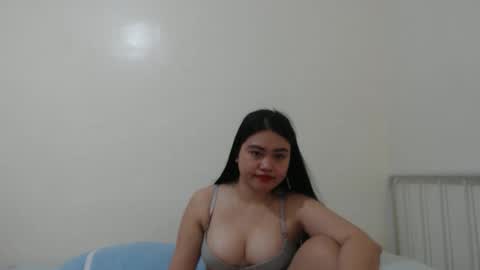 Snapshot of unlick_pussy_untouch_unkiss chatting on 6, 4, 2026 unlick_pussy_untouch_unkiss online show from 6, 4, 2026