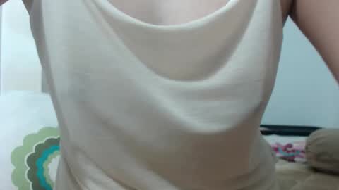 Snapshot of unpenetrated chatting on 10, 11, 2025 unny online show from 10, 11, 2025