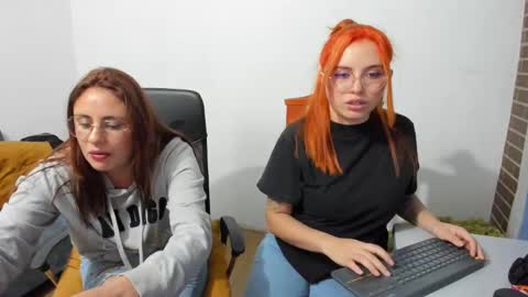 Kary and jhoa online show from 9, 3, 2025