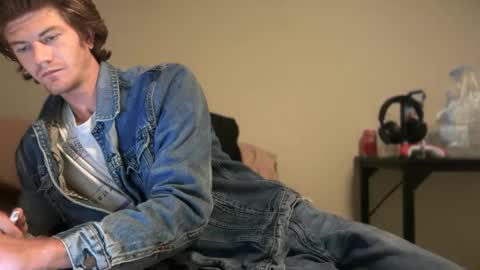 Snapshot of unverifiedbwc chatting on 16, 9, 2025 Stepbro online show from 16, 9, 2025