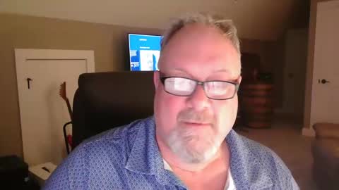 Snapshot of up2later chatting on 9, 3, 2026 up2later online show from 9, 3, 2026