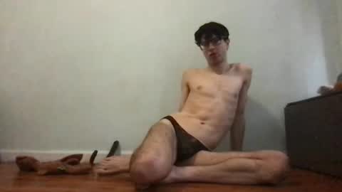 Snapshot of upsetboy chatting on 13, 4, 2026 deaf mute boy online show from 13, 4, 2026