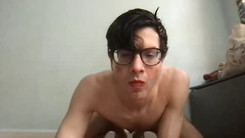 Snapshot of upsetboy chatting on 10, 6, 2026 deaf mute boy online show from 10, 6, 2026