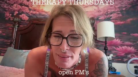 Snapshot of ur_daylee_dose chatting on 9, 4, 2026 Ur Daylee dose online show from 9, 4, 2026