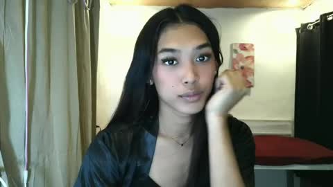 Snapshot of ur_dazzlingmorenaxx chatting on 26, 6, 2026 ur_dazzlingmorenaxx online show from 26, 6, 2026