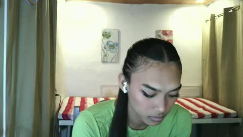 Snapshot of ur_dazzlingmorenaxx chatting on 2, 7, 2026 ur_dazzlingmorenaxx online show from 2, 7, 2026