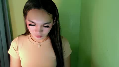 QUEENSY online show from 9, 3, 2025