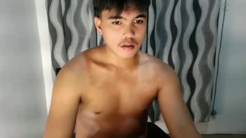 Snapshot of ur_jadelover chatting on 6, 4, 2026 JADE online show from 6, 4, 2026
