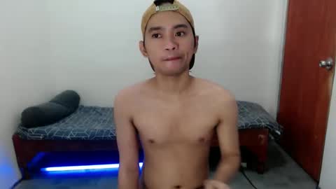 Snapshot of ur_joshuahotnotch chatting on 17, 5, 2026 ur_joshuahotnotch online show from 17, 5, 2026