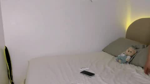 Snapshot of ur_mija_veronica chatting on 29, 3, 2026 Veronica Lodge online show from 29, 3, 2026