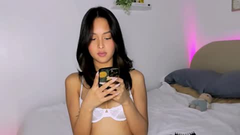 Snapshot of ur_mija_veronica chatting on 15, 7, 2026 Veronica Lodge online show from 15, 7, 2026