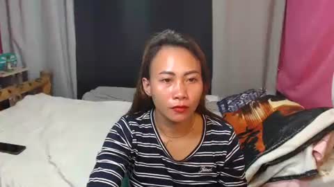 ur_pinay_naughty_morena online show from 18, 12, 2025