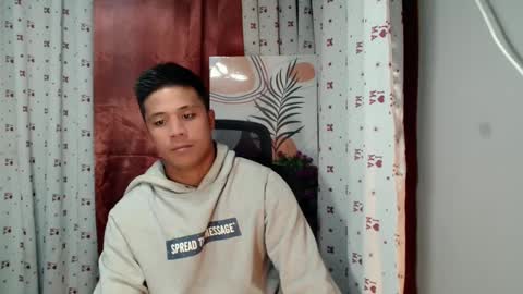 Snapshot of ur_pinoydave chatting on 8, 2, 2025 Dave online show from 8, 2, 2025