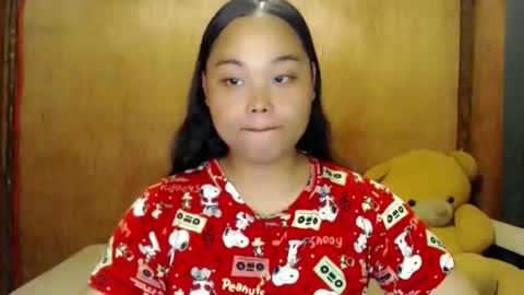 Snapshot of urasian_hotchix69 chatting on 17, 10, 2025 Lycah online show from 17, 10, 2025