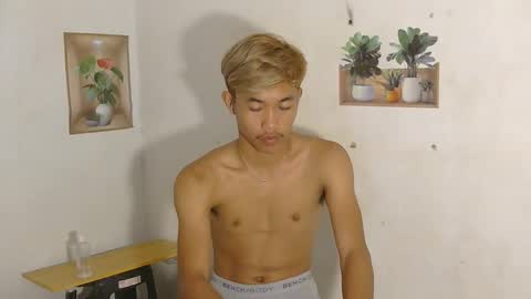 Snapshot of urasian_jomarie chatting on 2, 6, 2026 urasian_jomarie online show from 2, 6, 2026