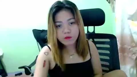 Snapshot of urasian_joy chatting on 13, 9, 2025 urasian_joy online show from 13, 9, 2025