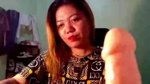 Snapshot of urasian_joy chatting on 18, 9, 2025 urasian_joy online show from 18, 9, 2025