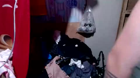 Snapshot of urasian_joy chatting on 9, 4, 2026 urasian_joy online show from 9, 4, 2026