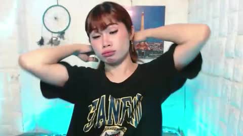 Snapshot of urasian_khalifa21 chatting on 25, 3, 2026 Shirley online show from 25, 3, 2026