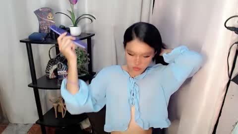 Snapshot of urasian_prettychen chatting on 22, 4, 2026 chen online show from 22, 4, 2026